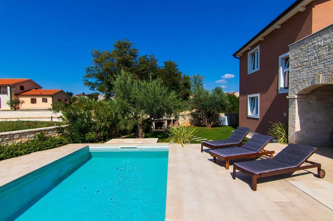 Villa Dominika Kaštelir
