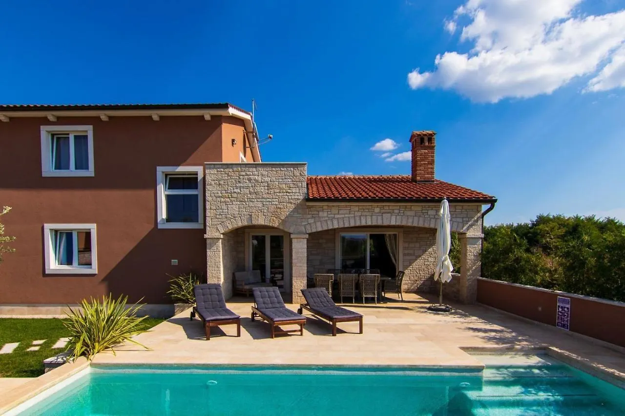 Villa Dominika Kaštelir