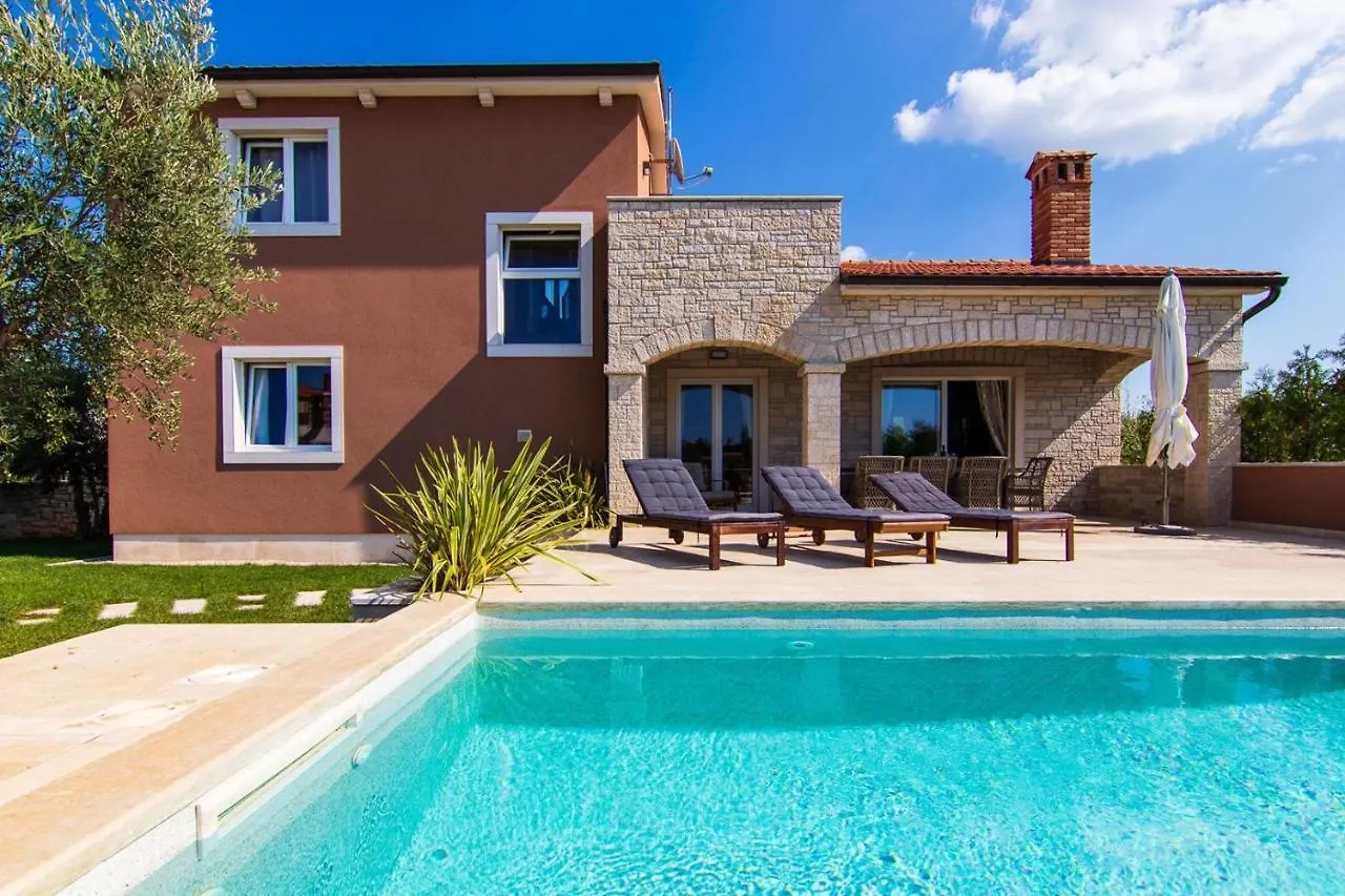 Villa Dominika Kaštelir Kroatien