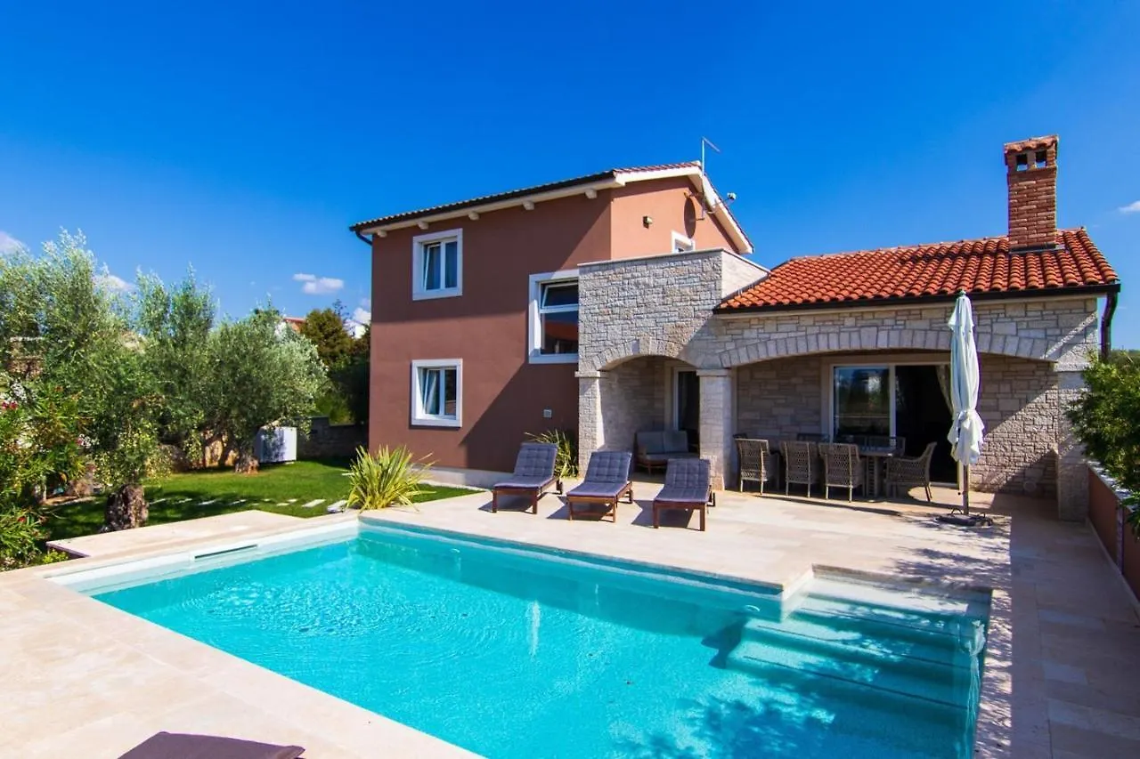 Villa Dominika Kaštelir